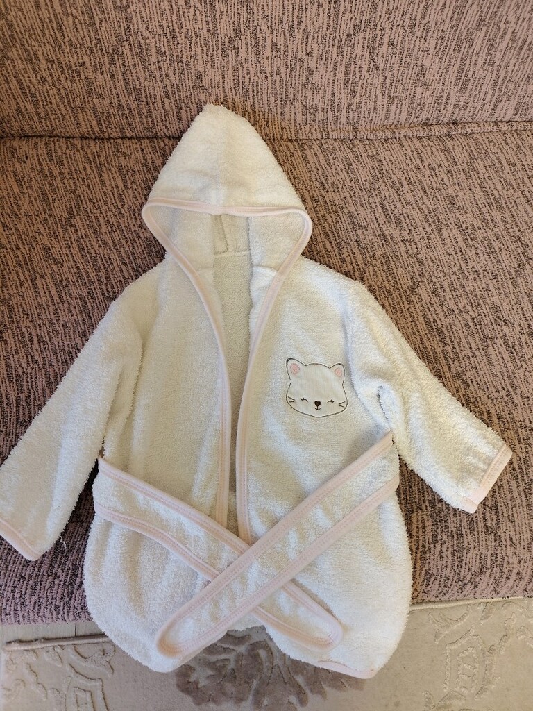 Kız bebek bornoz - 4