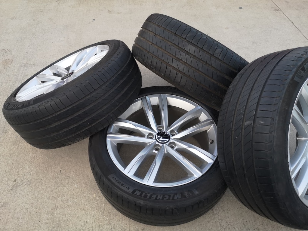Mükemmel Elegance Passat B8.5'dan Yeni Logo Lastikler Michelin - 3
