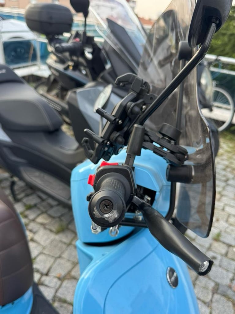 Mavi Scooter - 5