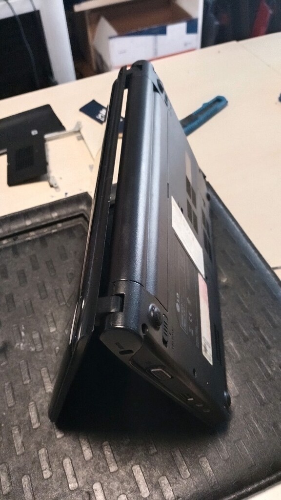 lg ufak laptop herşey sağlam ddr3 2gb remli internet işlerini halleder - 4