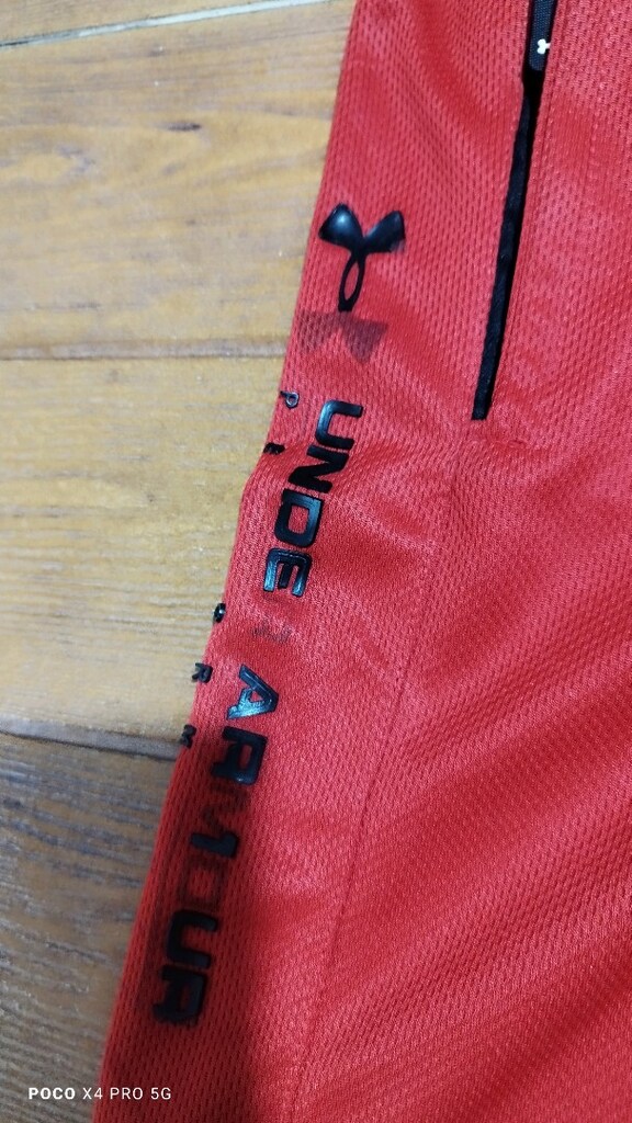 #Under Armour likralı şort..İpi yok, yan yazıları az kusurlu.. - 6