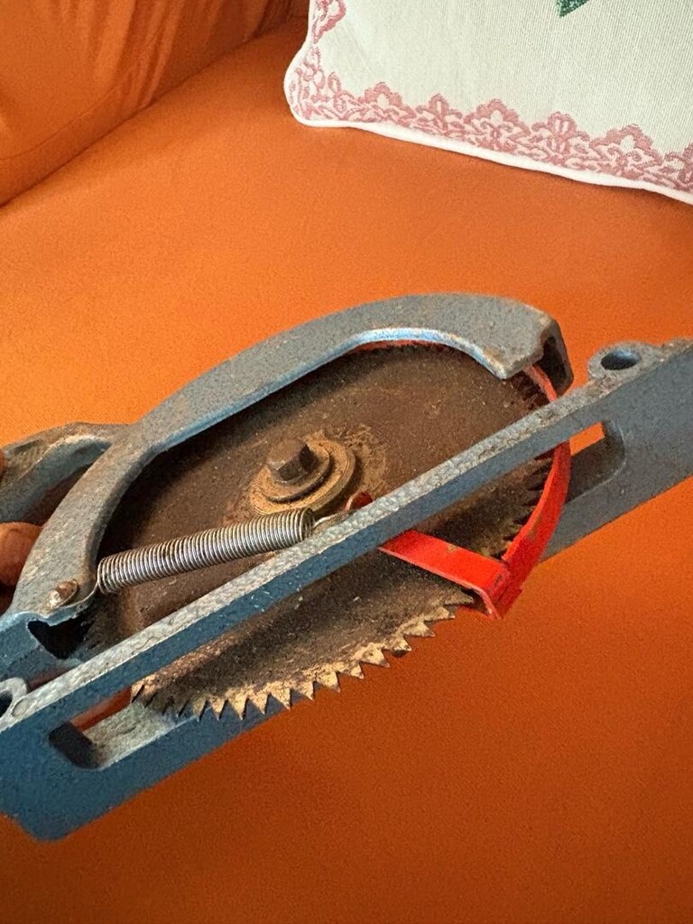 Vintage Döküm Gövde Matkap Ucu Daire Testere Aparatı - 6