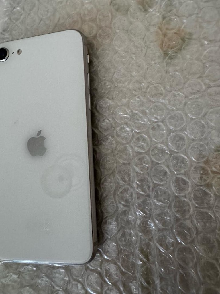 iPhone se 2. nesil - 4