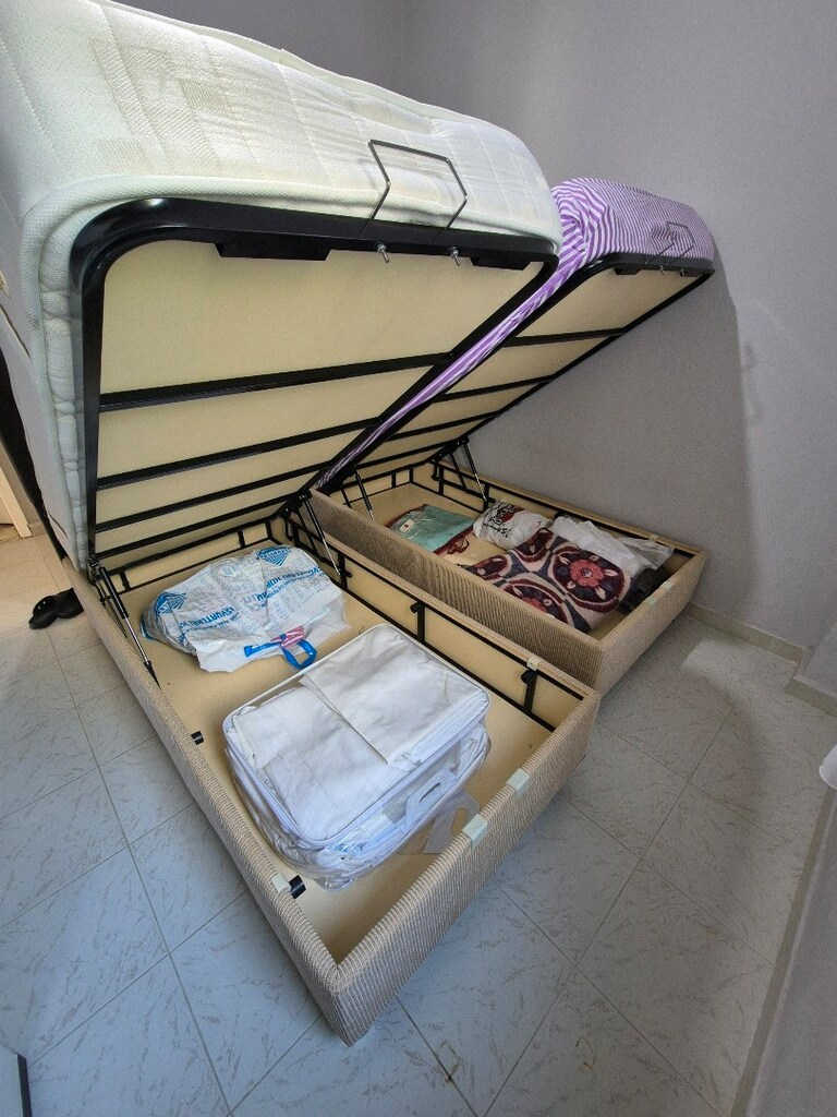 Baza Başlık Yatak 90x190 temiz yeni gibi az kullanıldı 2adet 9000TL - 5