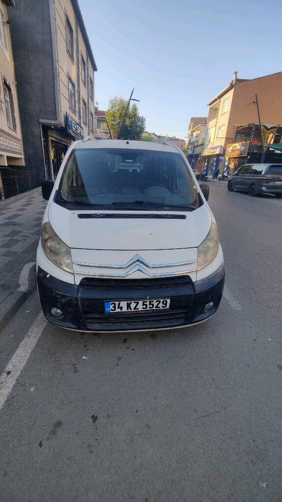 7+1 otomobil ruhsatlı 2 yılda bir muayene çok temiz - 9