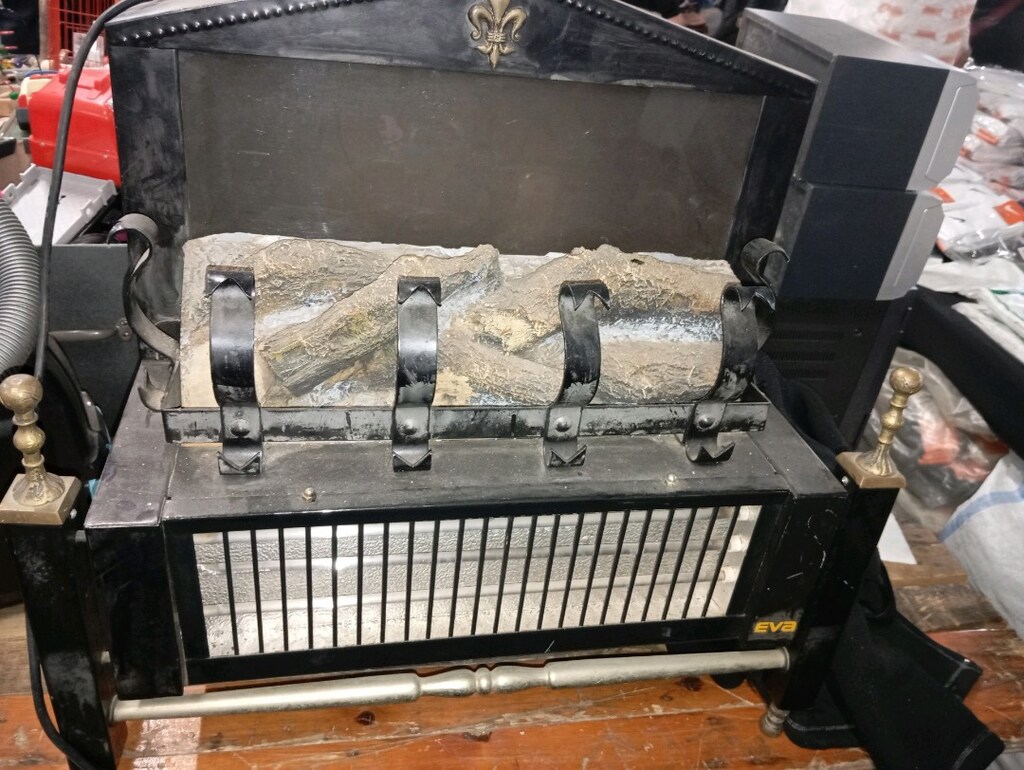 elektrik li şömine