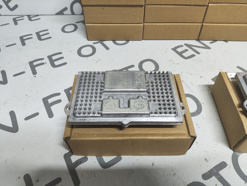 VOLVO XC 90 LED FAR BEYNİ 90059440 ORJİNAL VALEO - 3
