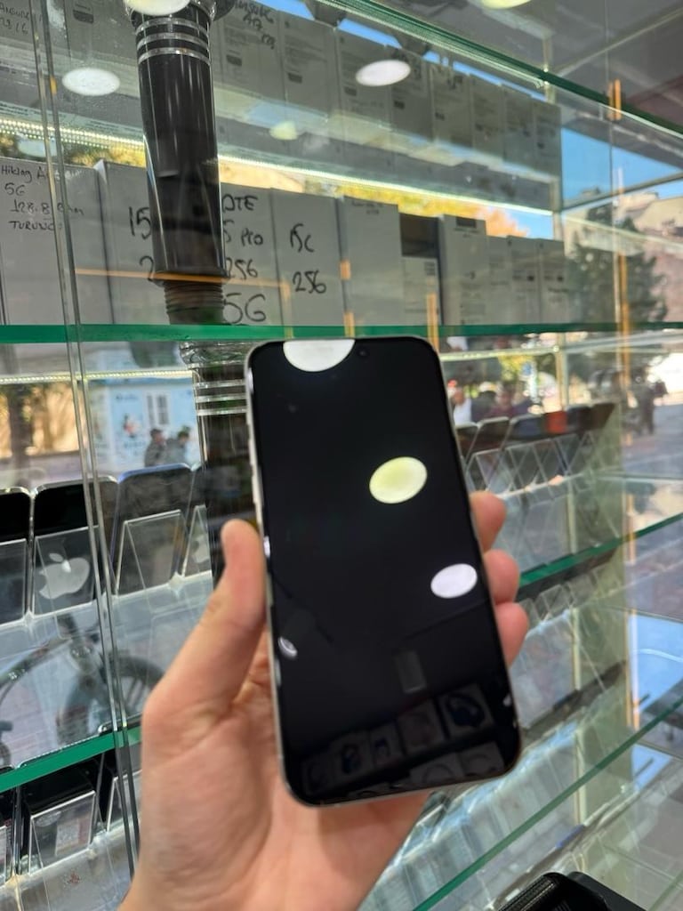 İPHONE 15 PRO MAX - 2