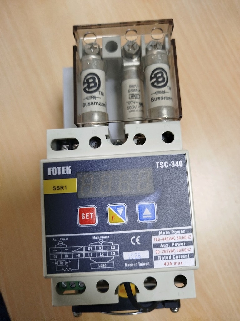FOTEK TSC-340 3 Faz Statik Güç Kontrol Rölesi