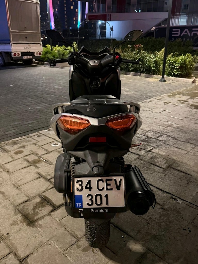X MAX 125 ABS - 6
