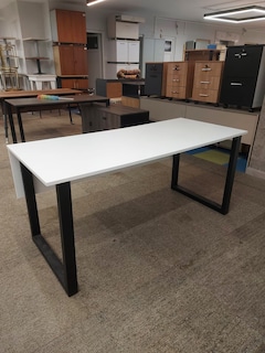 KLAS OFİS ÜSKÜDAR 120x70 BEYAZ ÇALIŞMA MASASI İKİNCİ EL - 4