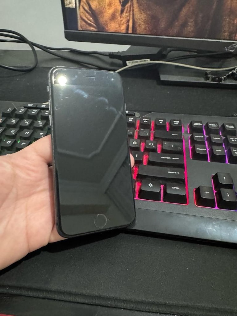 iPhone 8 256gb [ PARÇA NEYİ ALIRSINIZ - 2