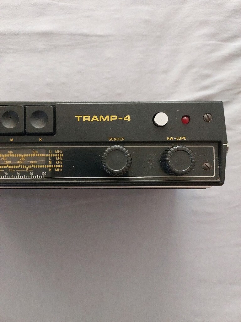 KOLEKSİYONUMDAN HGS TRAMP-4 POLONYA MALI AVRUPA RADYO - 10