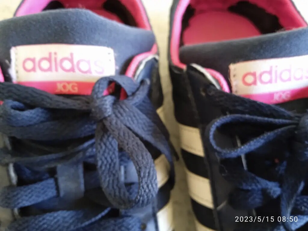Adidas - 4