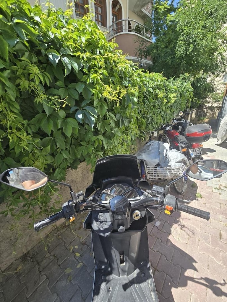 Newligh 125 PRO Scooter - 5