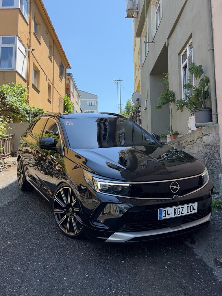 Opel GRANDLAND