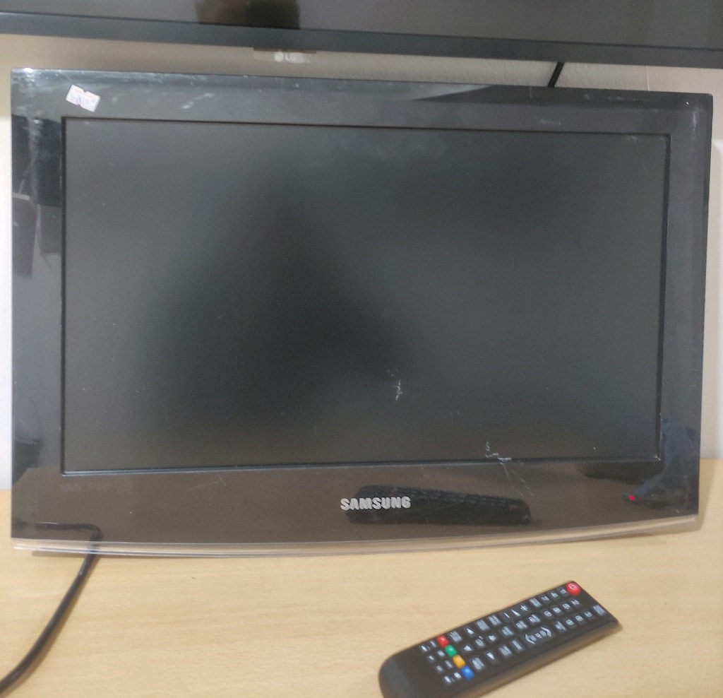Samsung HD televizyon 55 ekran ekranlar yuzeysel çizik mevcut - 3