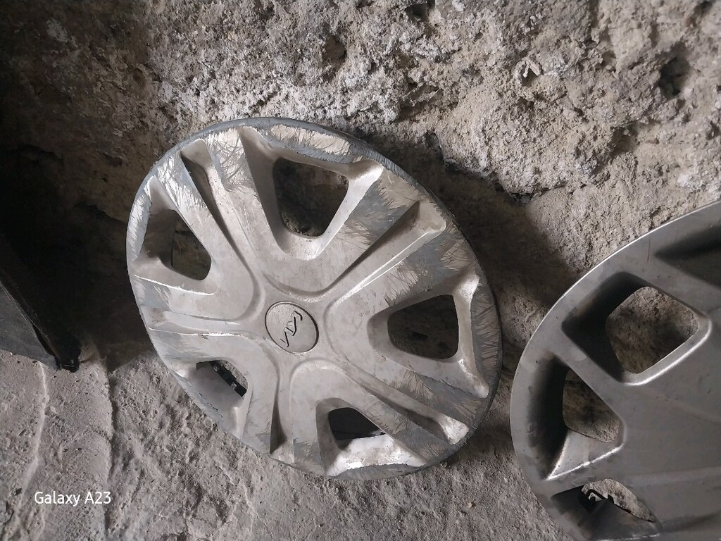 Renault ve diger araç markalar için tekli tamamlayıcı jant kapakları - 6