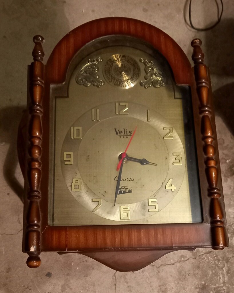 ANTİKA 1960'S VELİS QUARTZ, PENCERELİ DUVAR SAATİ. - 6