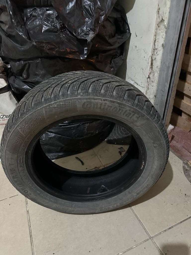 kışlık lastik 205/55/16 - 2