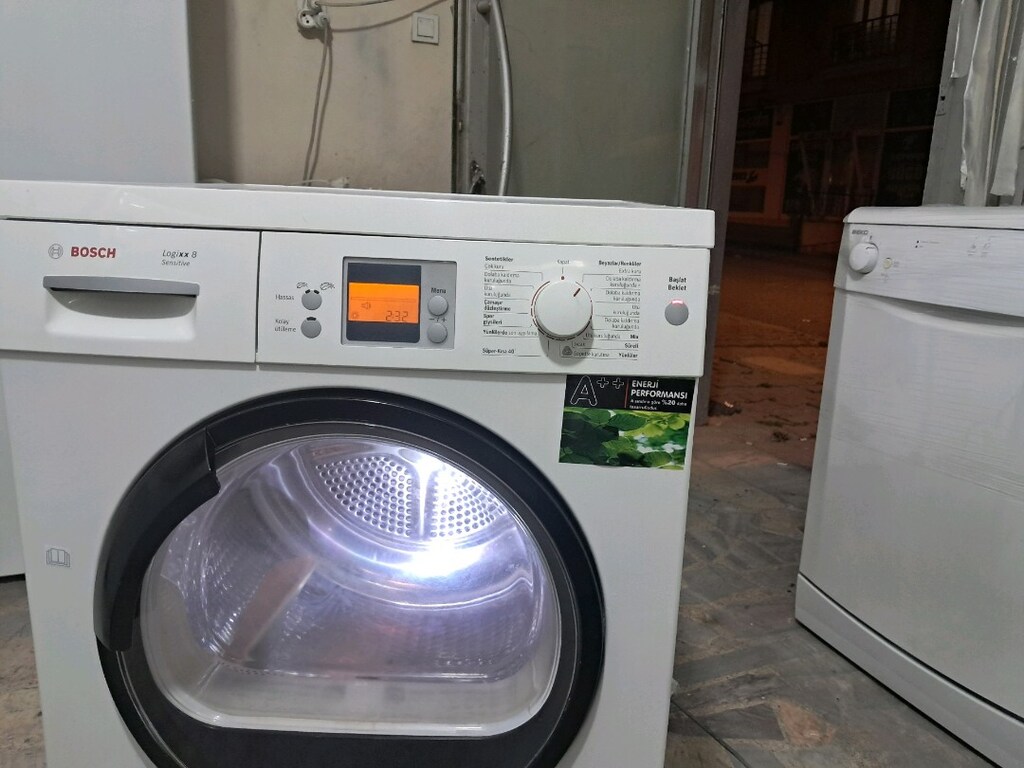 sıfır gibi bosch marka 8kloluk kurutma makinesi 8.500tl - 9