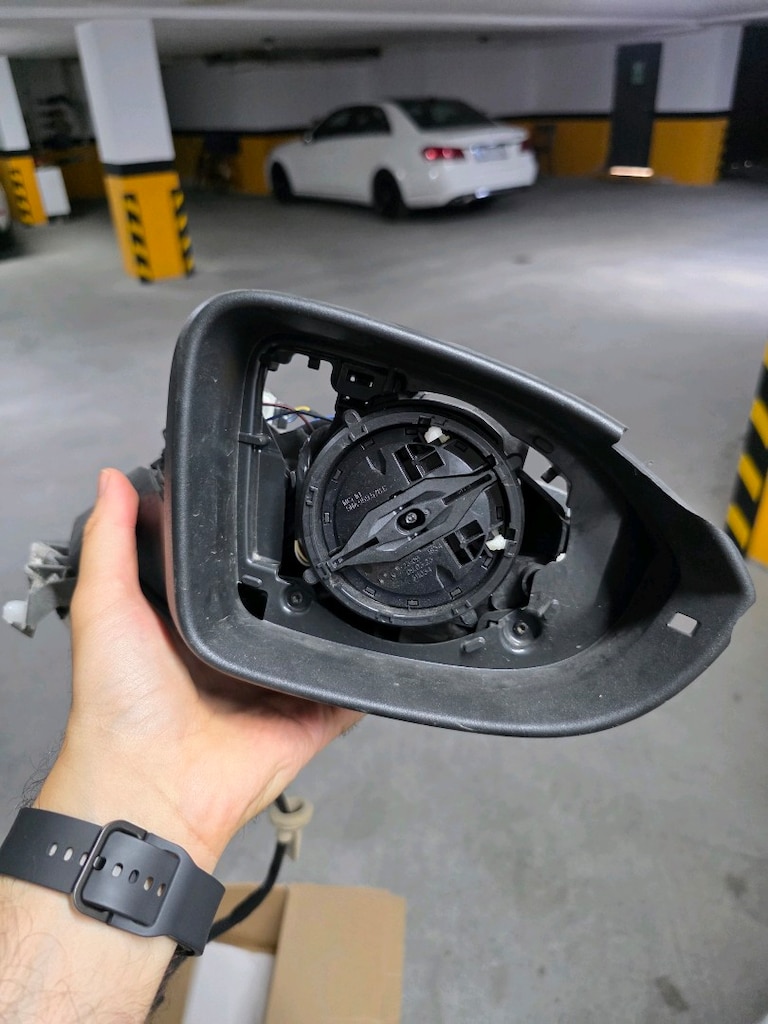 golf 8 R aynasi - 2
