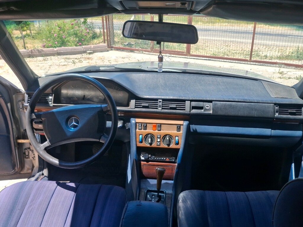 1988 mercedes benz 230 e - 10