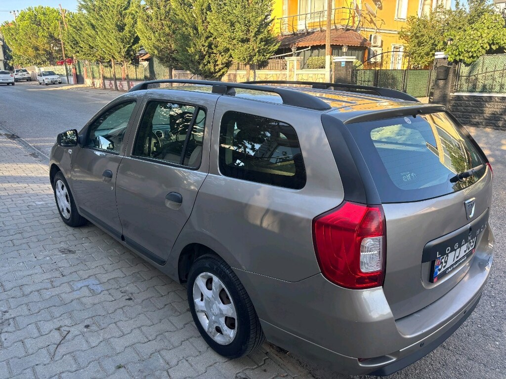 Bankacıdan Satılık Temiz Aile Aracı - 9