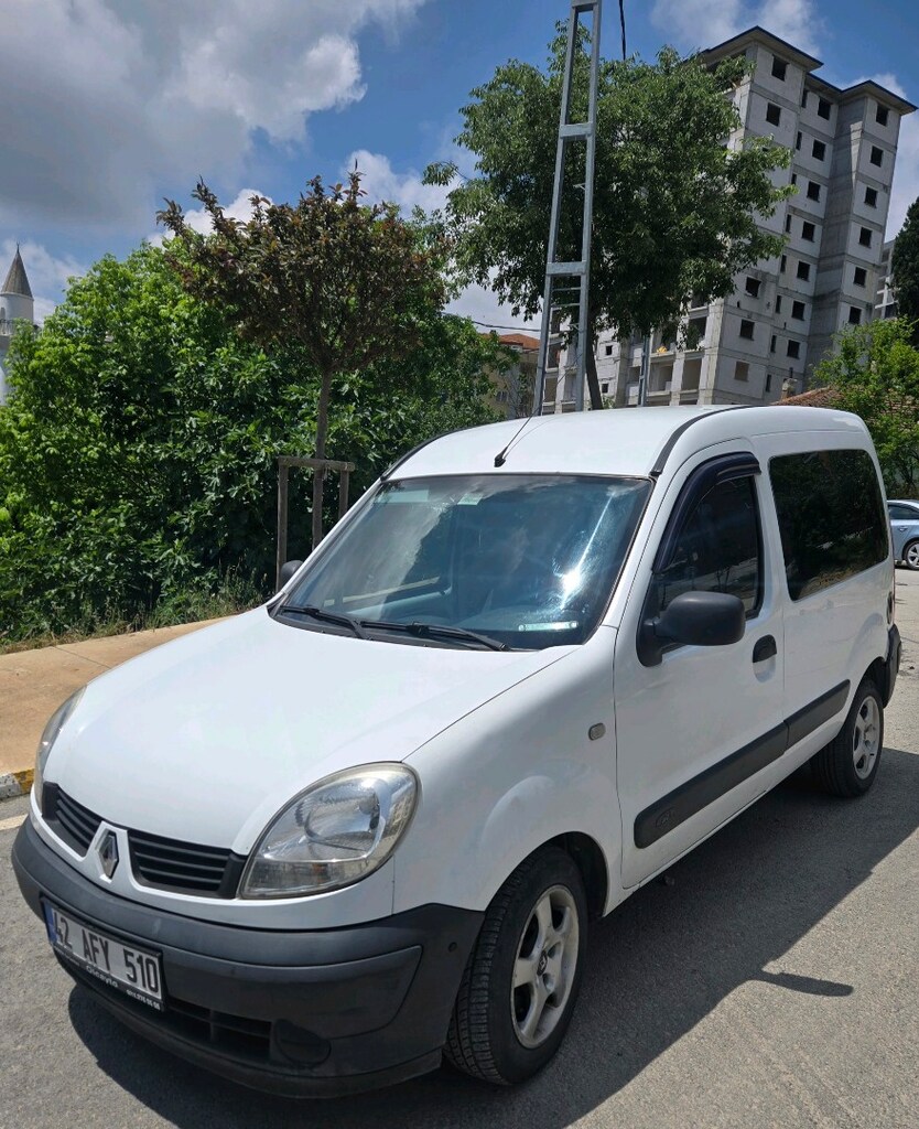 2010 RENO KANGO 1.5 DİZEL YENI MOTOR 2+2KOLTUKLU CAMLI OTOM. - 2