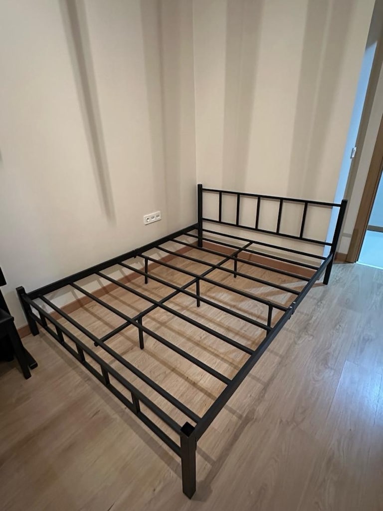 Acil Satılık Ev Eşyası (Dolap,Berjer,Baza,Yatak vb) - 8