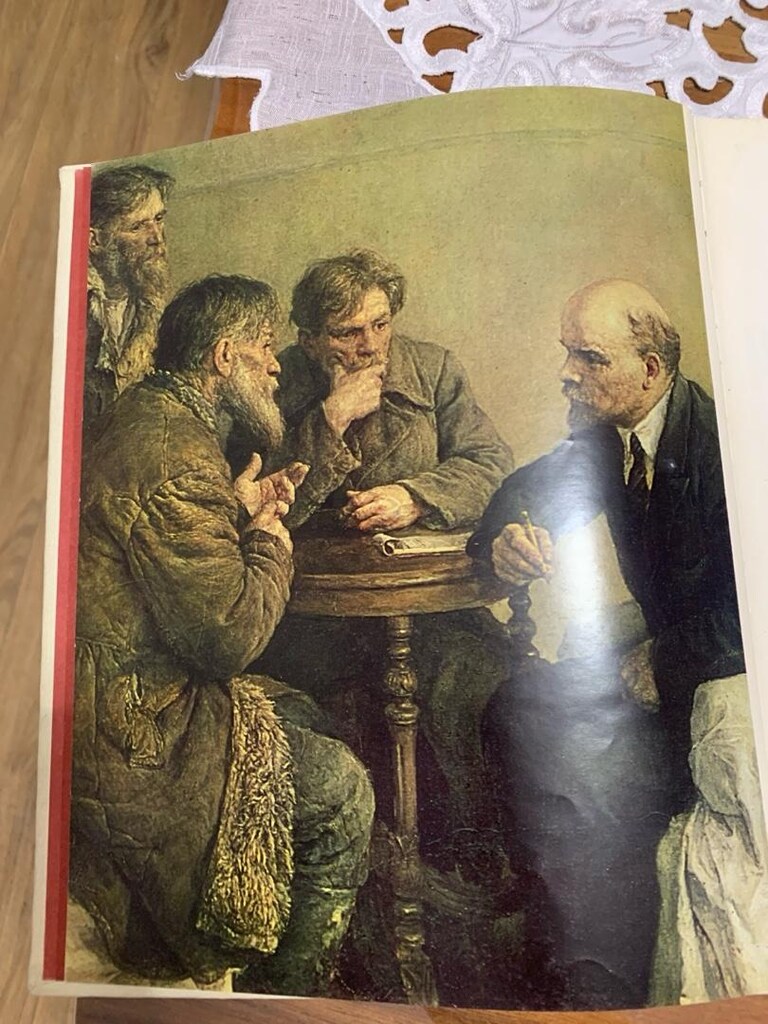 Nadir Sovyet Dönemi Sanat Albümü - Vladimir İlyiç Lenin (Resim, Heykel - 2
