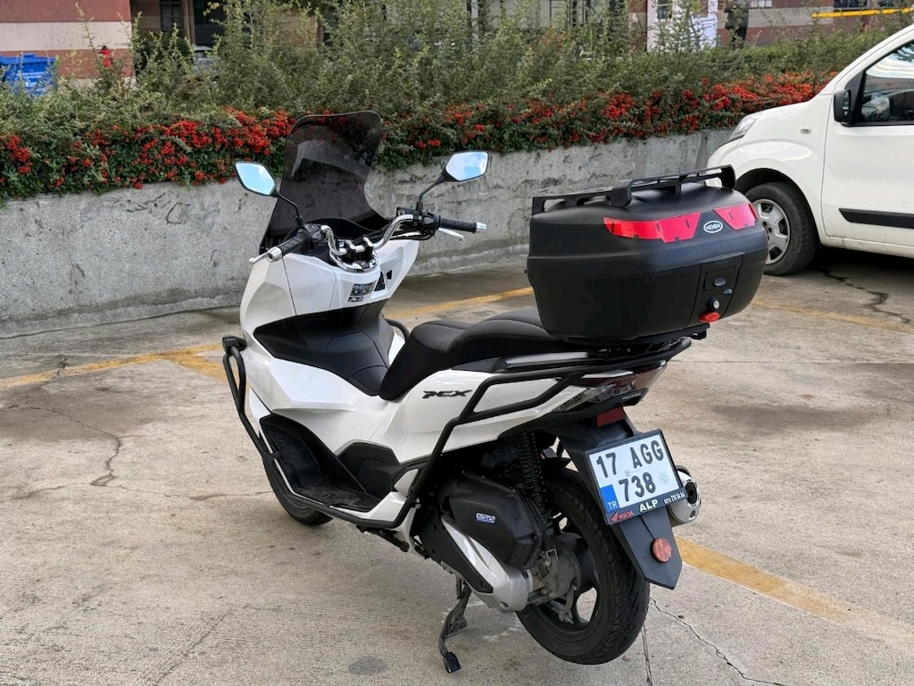 HONDA PCX 125 2024 MODEL 10 BİN KM DE BAKIMLI MASRAFSIZ - 4
