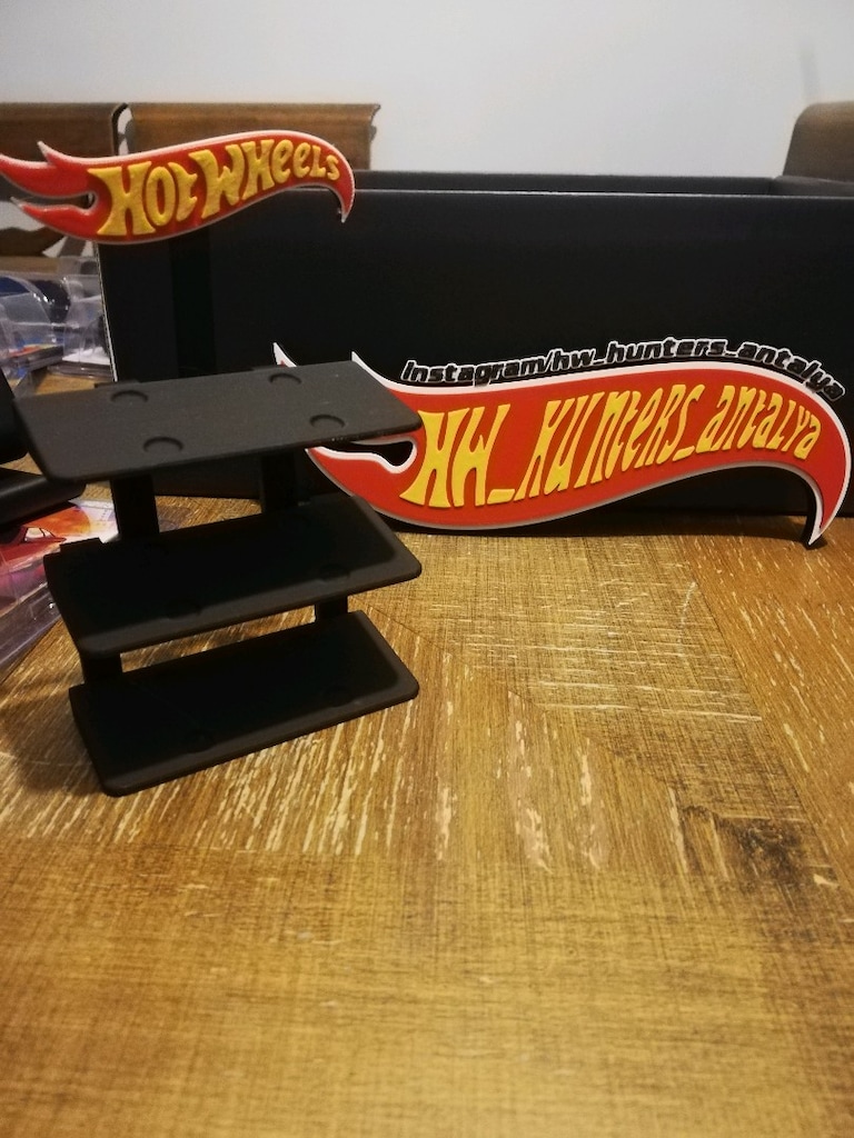 Hot Wheels üçlü araç standı - 3