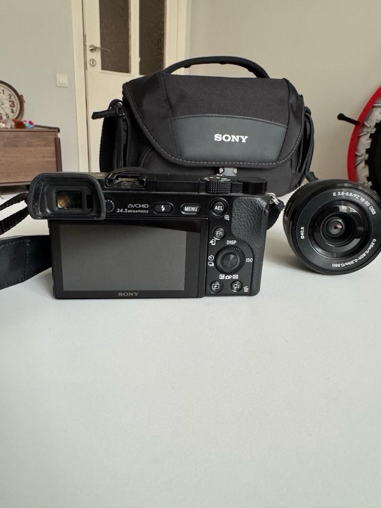Sony a6000 (4703 shutter) - 5