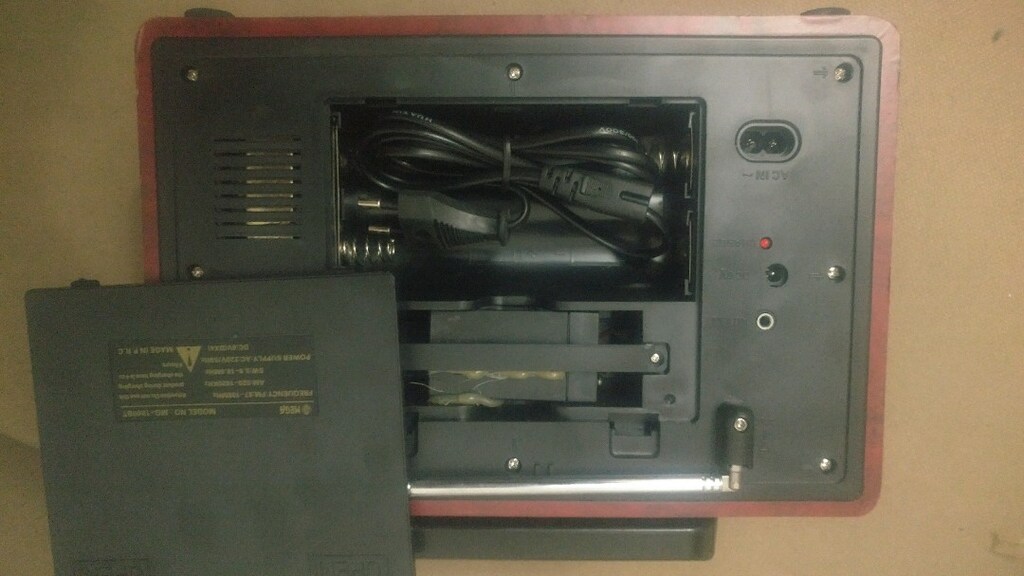 Retro görünümlü radyo - 4