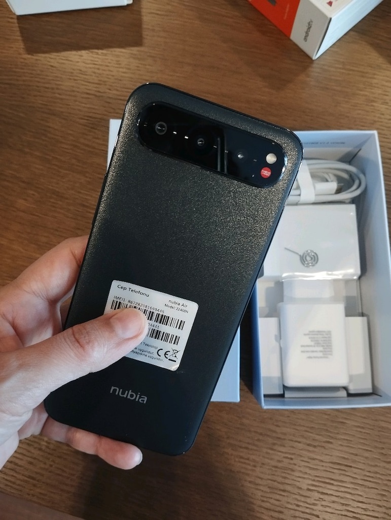 NUBİA AİR 256 GB - 4