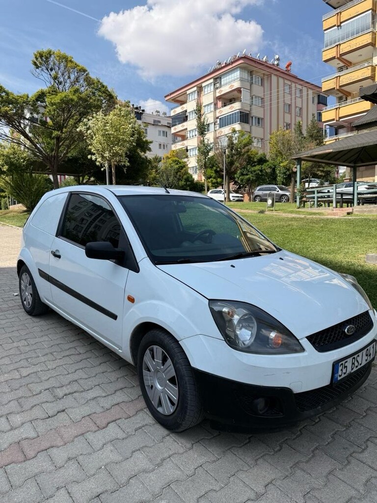 FORD FİESTA 1.4 Tcdi klimalı 2008 - 7