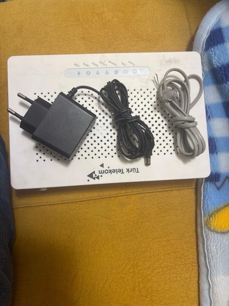 ZTE ZXHN H168A VDSL MODEM - 2