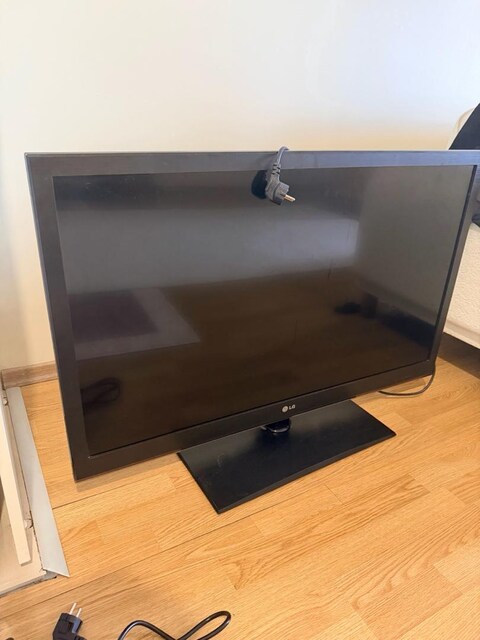 LG LCD TV