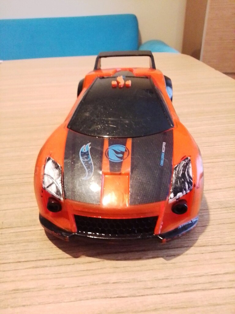 Hotwheels markalı Işıklı Oyuncak araba - 5