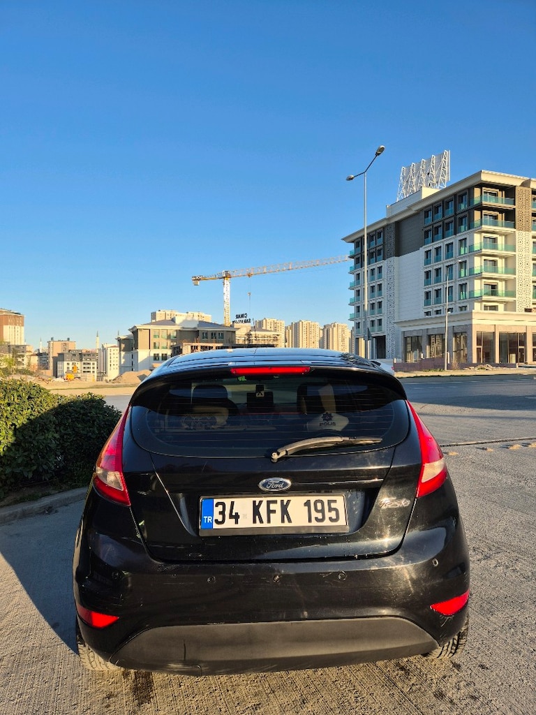 MEMURDAN DEĞİŞENSİZ TEMİZ GARAJ ARACI FORD FIESTA - 4