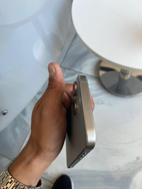 iphone 15 pro max yd