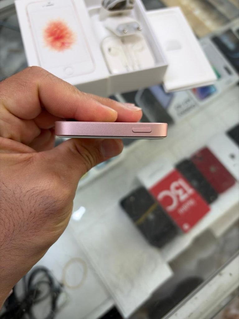 MÜHENDİSCELL’DEN İPHONE SE 64 GB ORJİNAL PİL %100 İOS 13.2.2 - 5