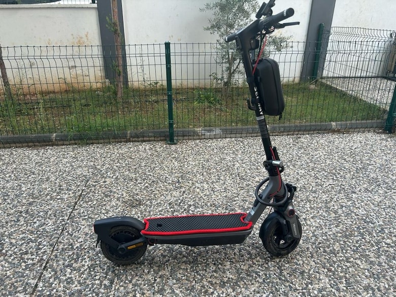 SIFIR ELEKTRİKLİ SCOOTER SEGWAY F3 PRO PAZARLIKLI ACİL - 8