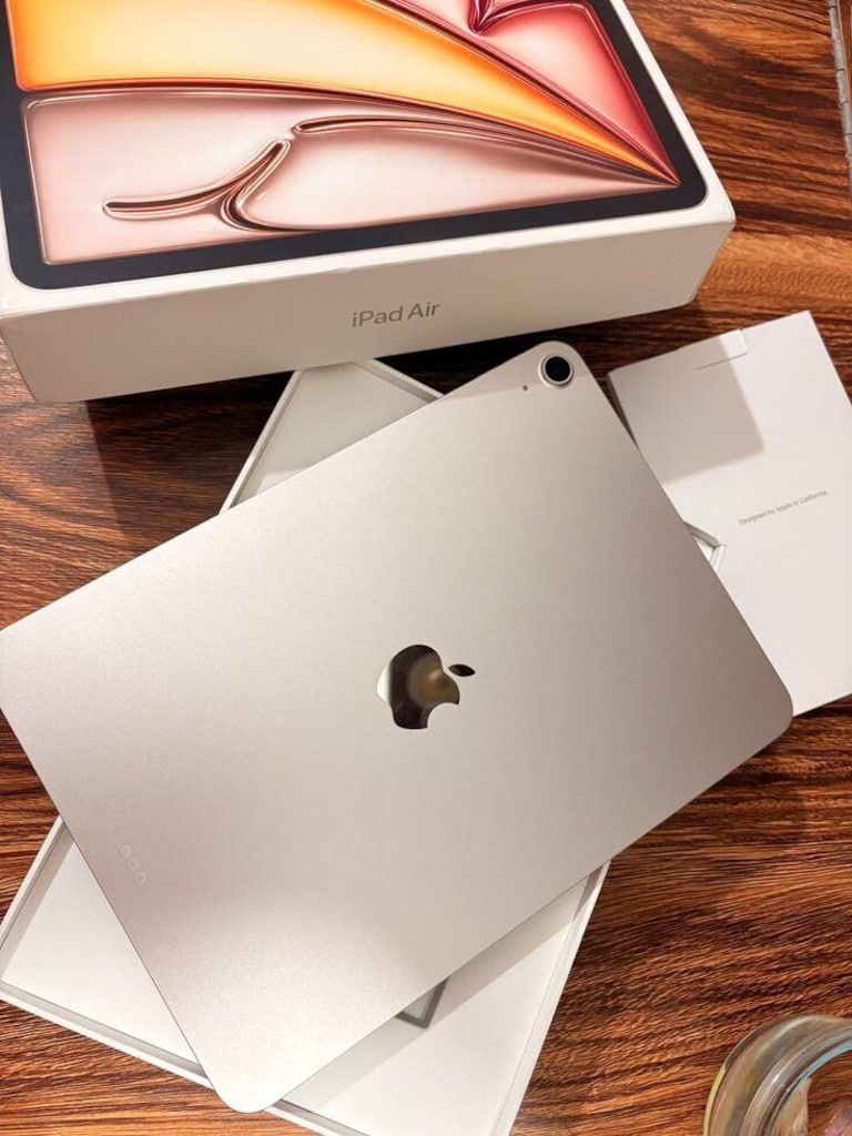 SIFIR AYARINDA iPAD AİR M3 128 GB 11 INCH WİFİ - 2