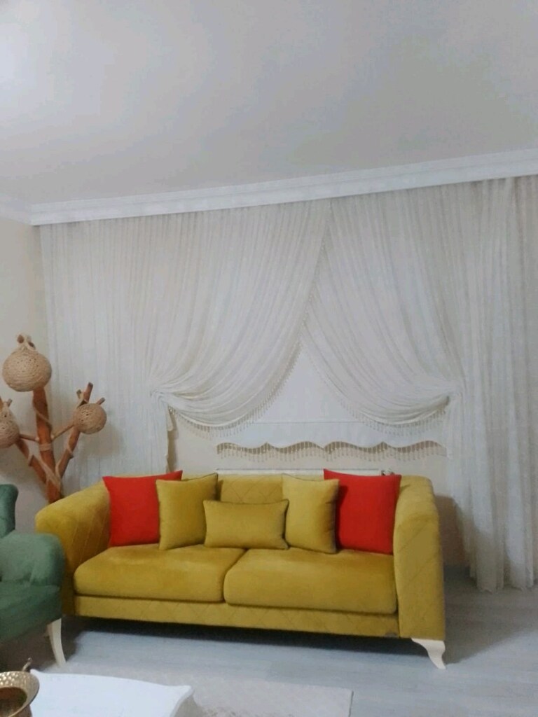 Boncuklu kravuze tül - 3