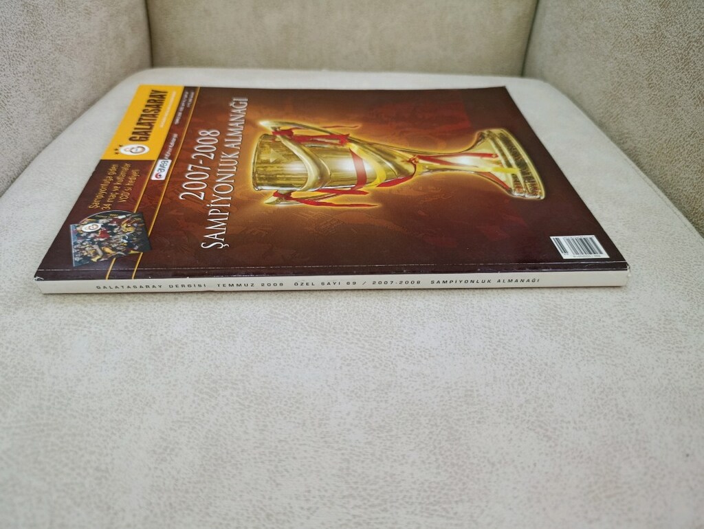 Galatasaray 2007-2008 Şampiyonluk Almanağı - 3
