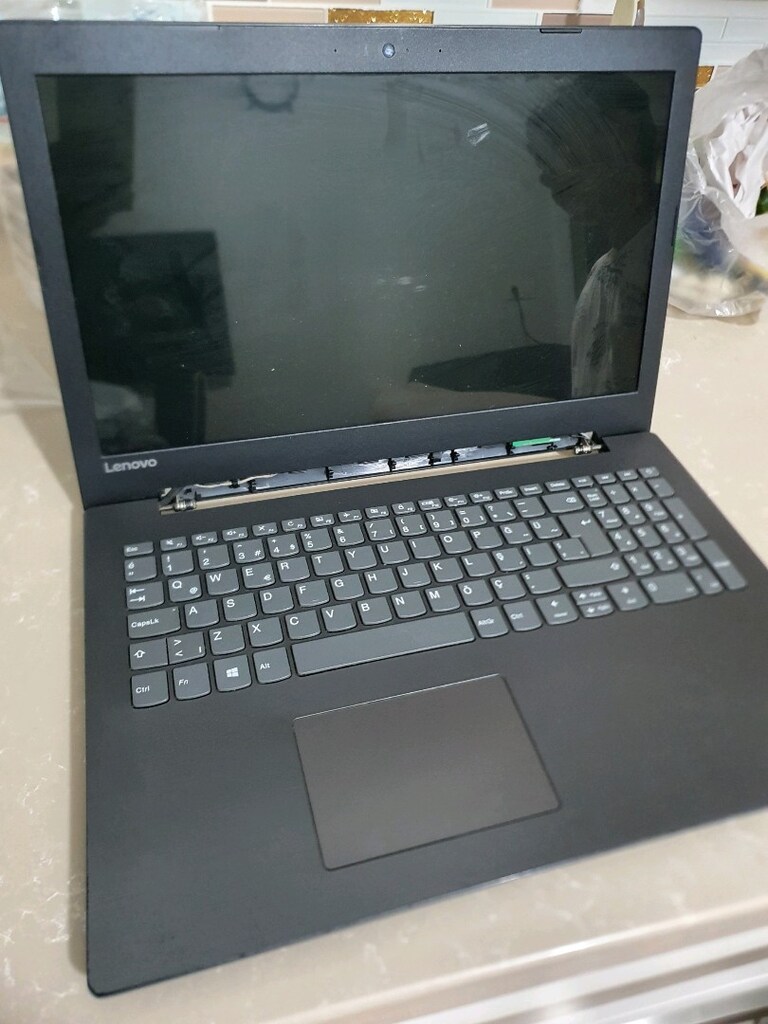 LENOVO 320-15ISK - 8