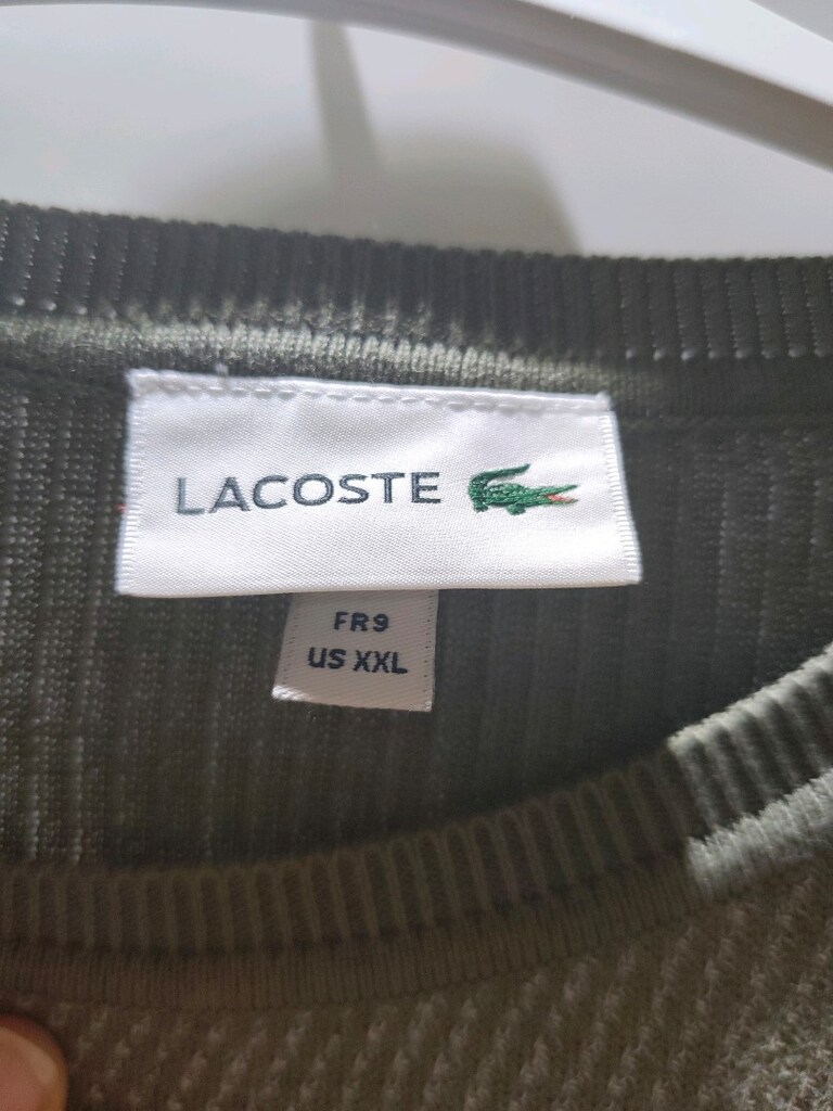 hiç giyilmemiş Lacoste ince kazak