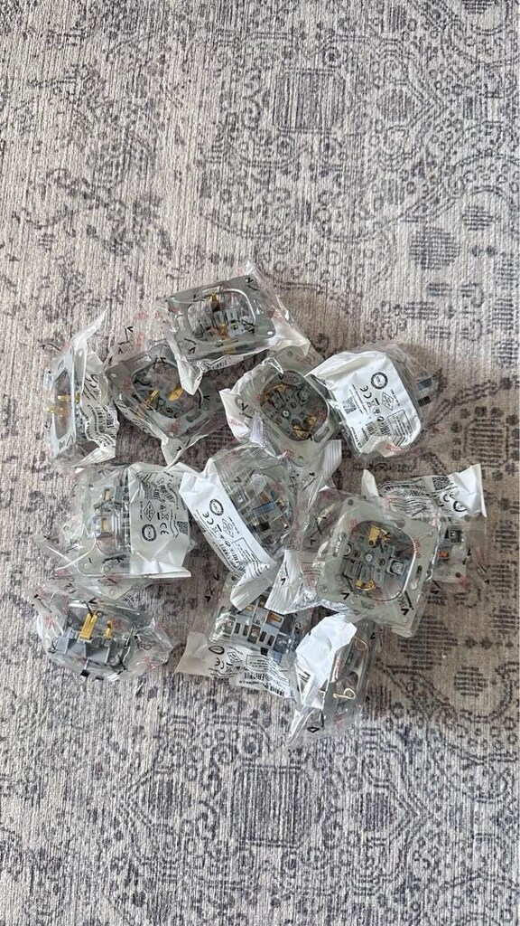14 adet viko priz mekanizması - 2